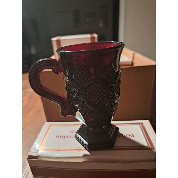 Vintage Avon 1982 1876 Cape Cod Ruby Red Pedestal Mugs Set of 2 NOS w/ Box - Picture 4 of 10